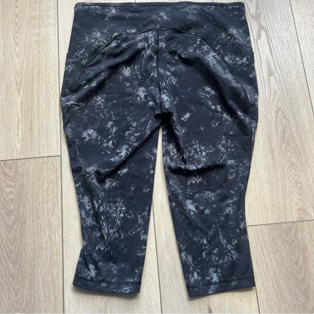Lululemon Swift Speed High-Rise Crop 21" in Aquila Black Multi Size 20 - Picture 12 of 14